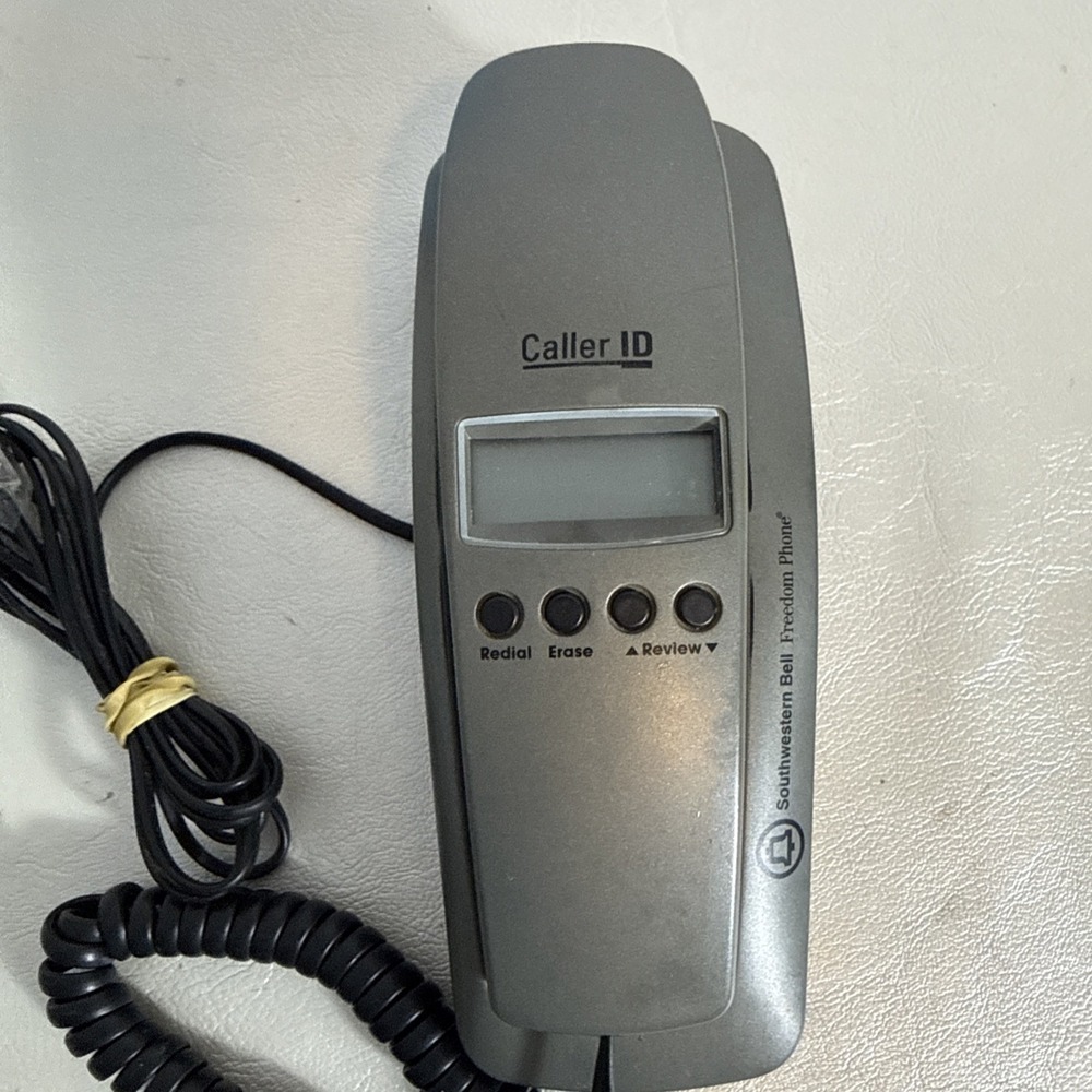 Southwestern Bell Freedom Phone Corded Telephone Caller ID FM2552MCS - Picture 2 of 9